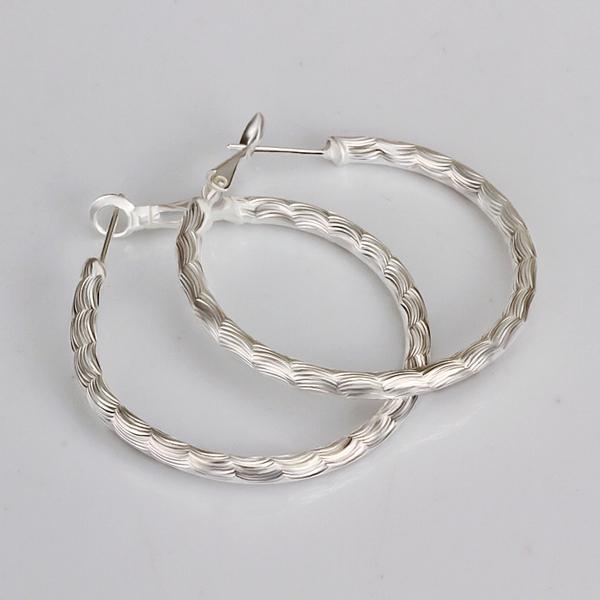 Classic Hoop Earring in 18K White Gold Plated
